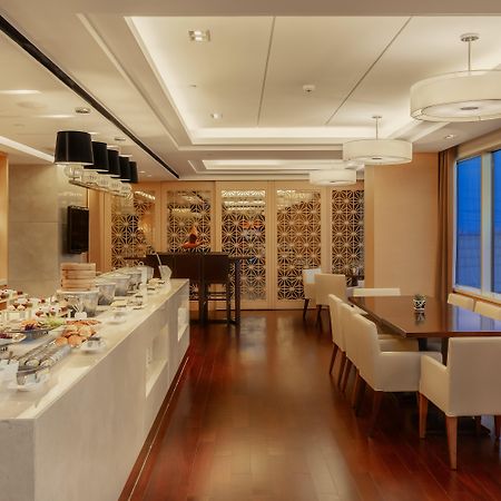 Crowne Plaza Shanghai Anting-Auto City - 15 Minutes Drive To F1 Jiading Buitenkant foto